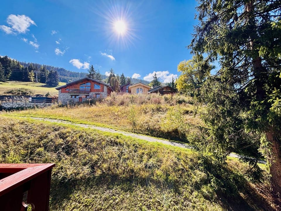 Appartement 2 pièces, 4 pers, balcon, ski aux pieds - FR-1-353-155 Apartment in Landry