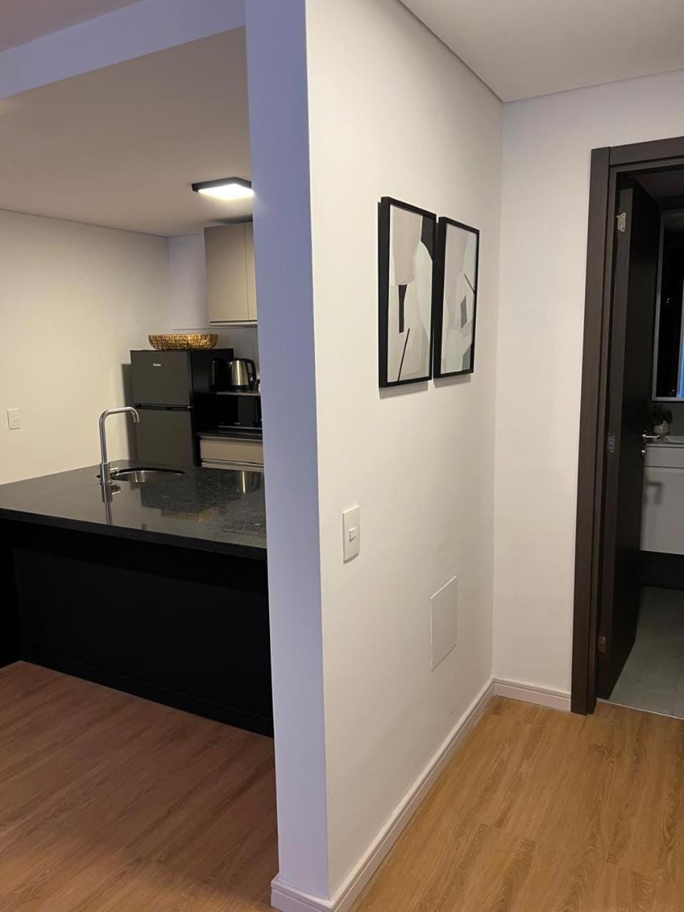 Grafito - Spacious and comfortable, in front of the mall Apartment in Montevideo Department, Uruguay
