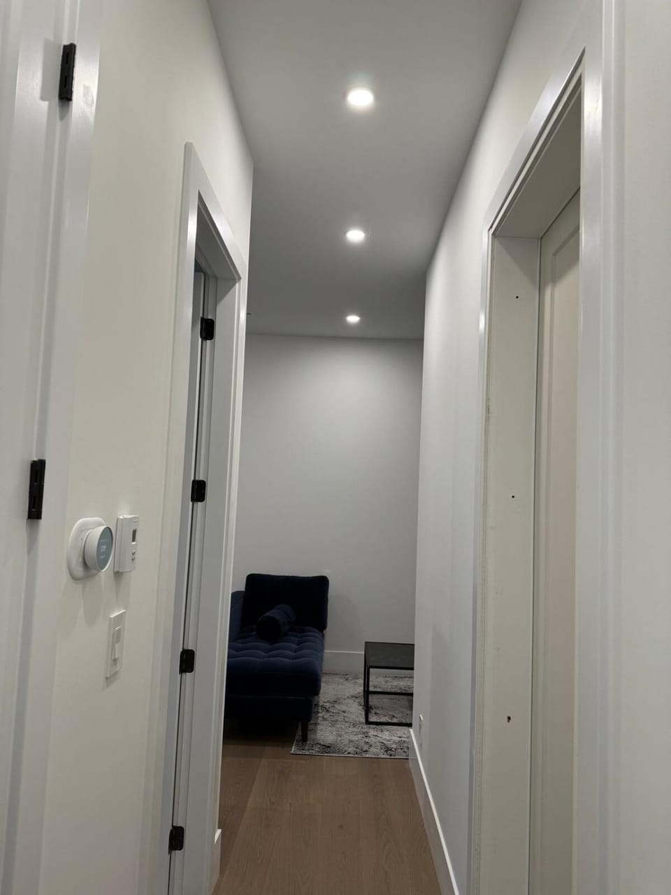 Calm & Cozy Private Suite Apartment in Surrey