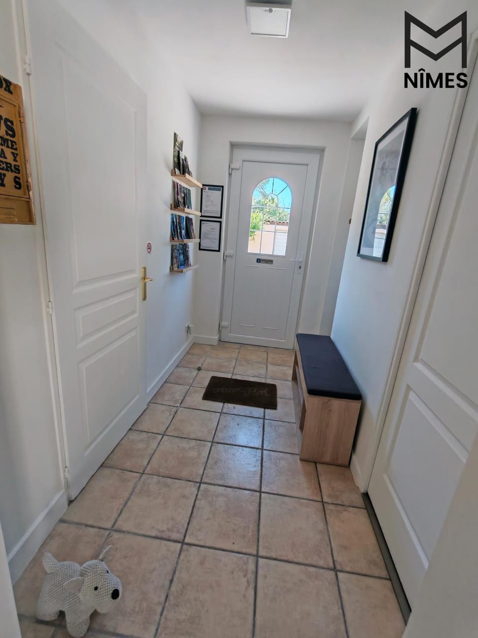 Facade/entrance, storage