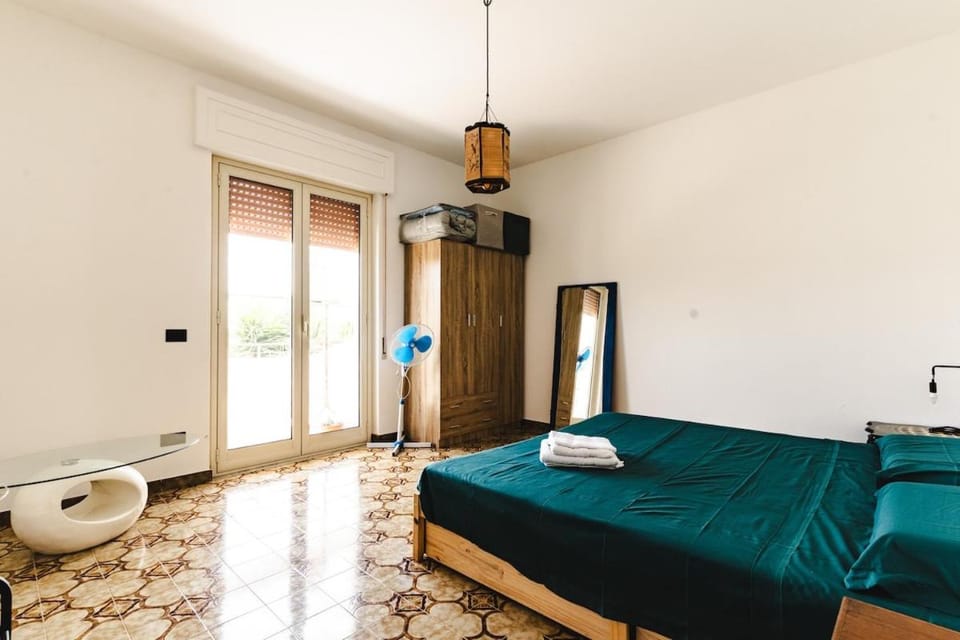 Beautiful Modern Apartment Apartment in Calabria