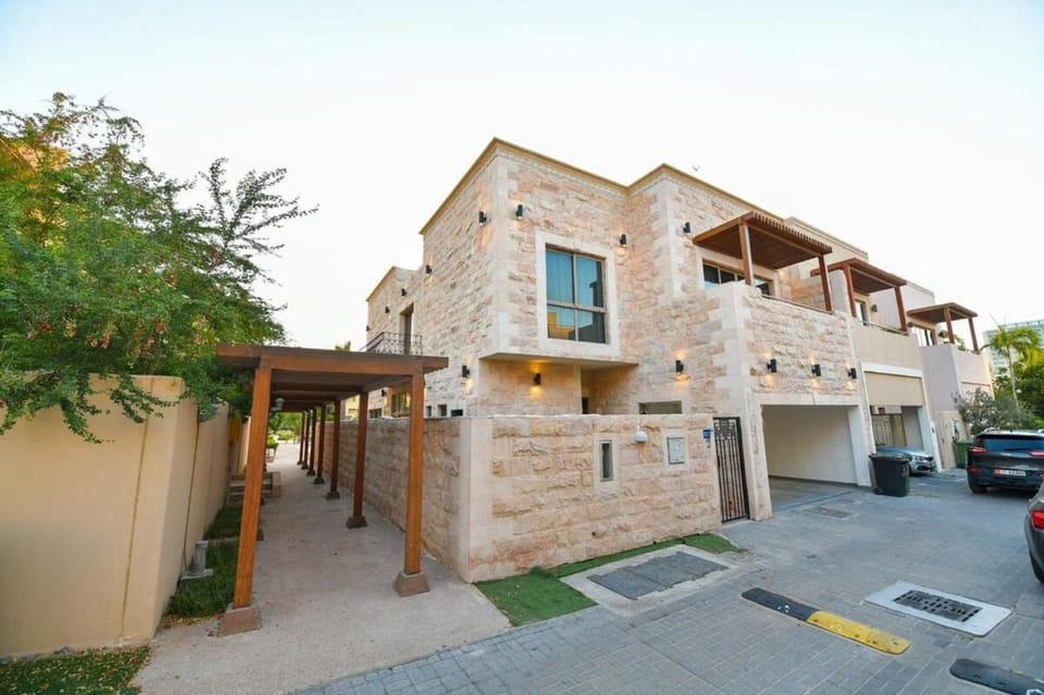 Harf-7821 Townhouse - Raha Gardens Villa in Abu Dhabi