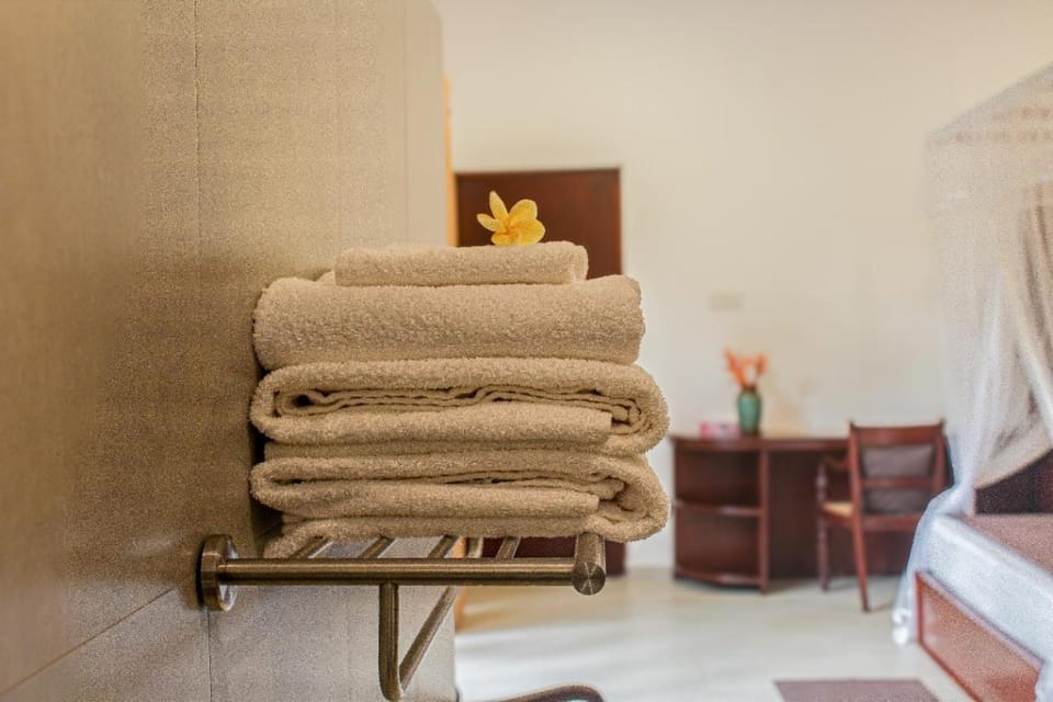 Thisara Villa Resort in Kamburugamuwa