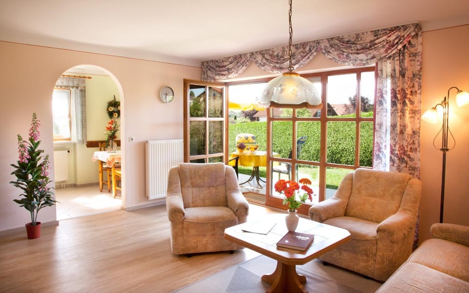 Balcony/Terrace, Kitchen or kitchenette, Living room, Photo of the whole room