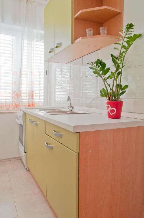 Leo2 Apartment in Podstrana