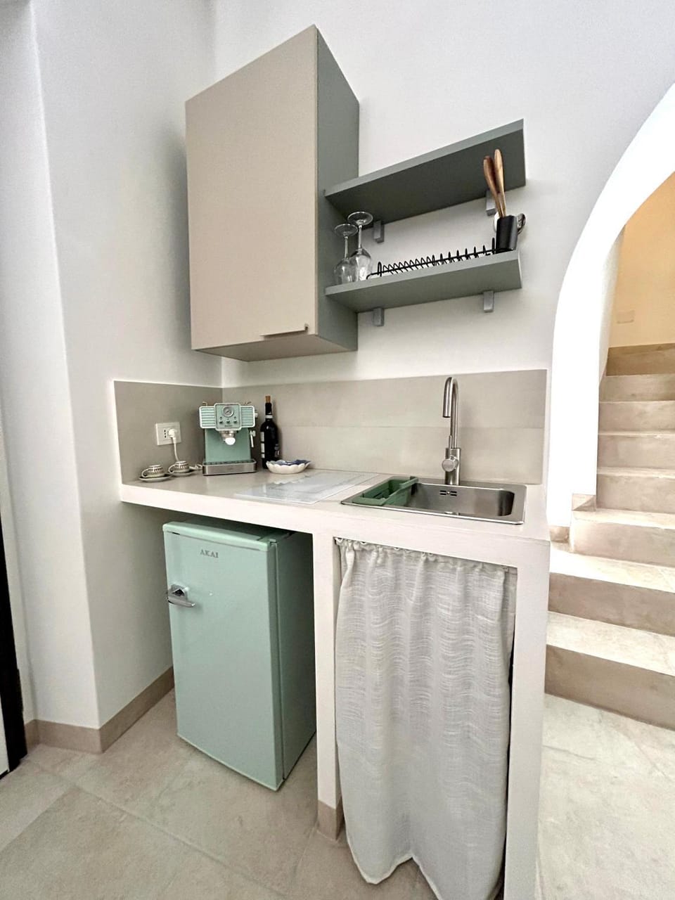 Kitchen or kitchenette, stove