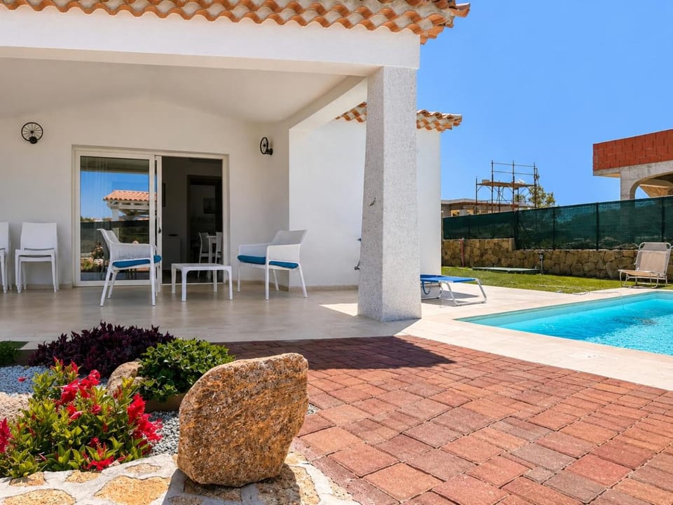 Villetta Lucy - Budoni Sweet Home Villa in Sardinia