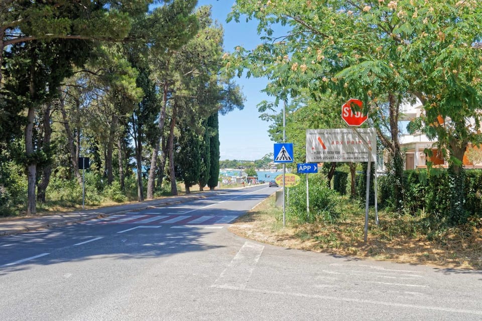 Neighbourhood
