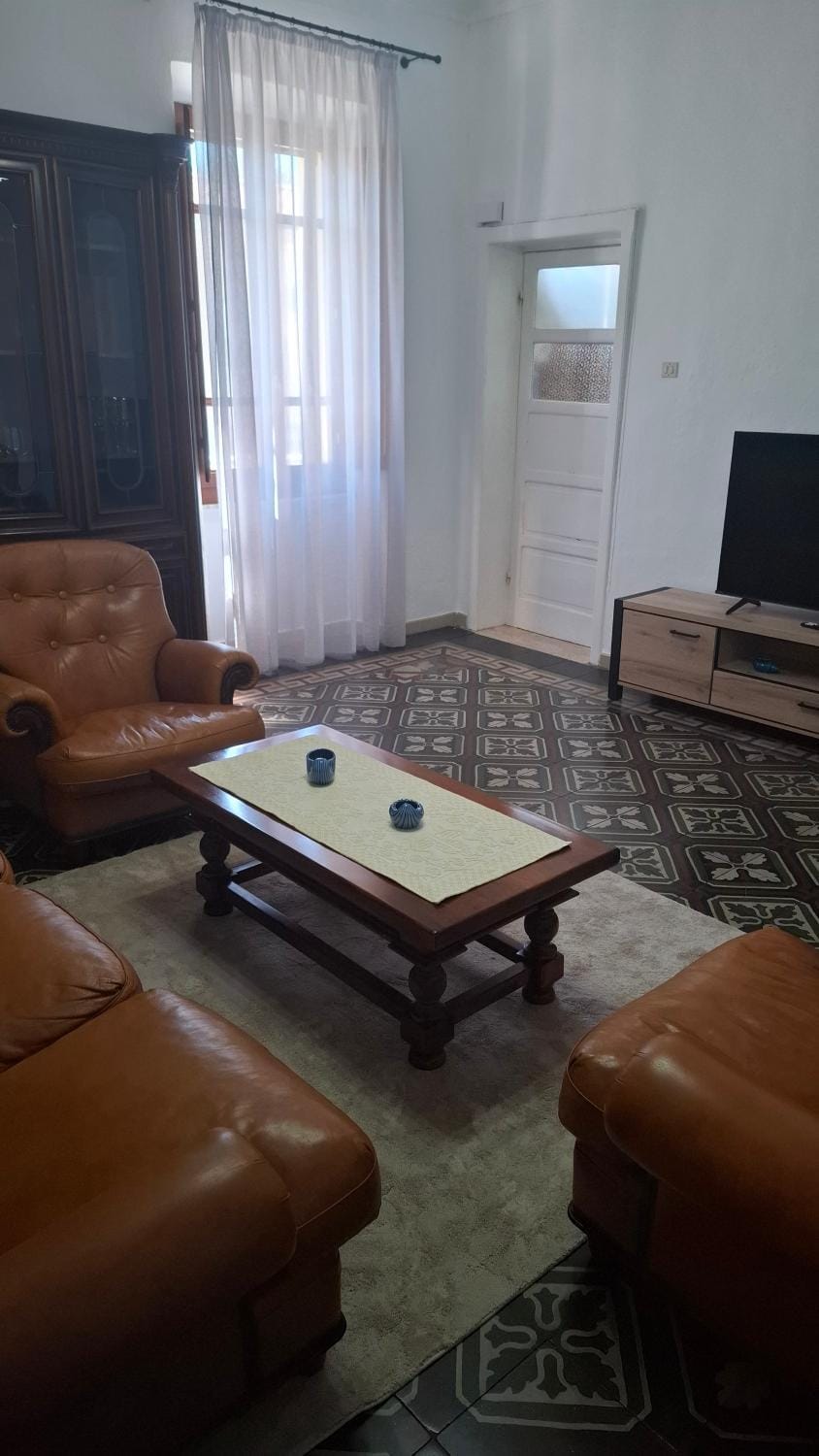 House on the road Apartment in Sardinia