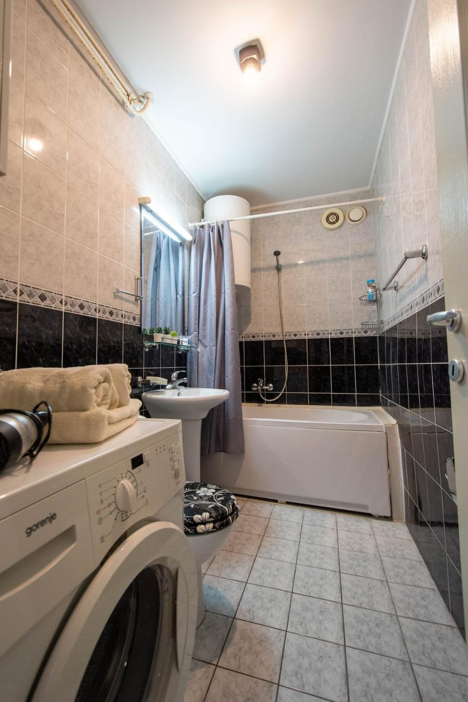 TropicAna - Spacious apartment on great location Apartment in Novi Sad