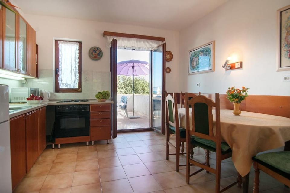 Apartment with sea view terrace Apartment in Split-Dalmatia County