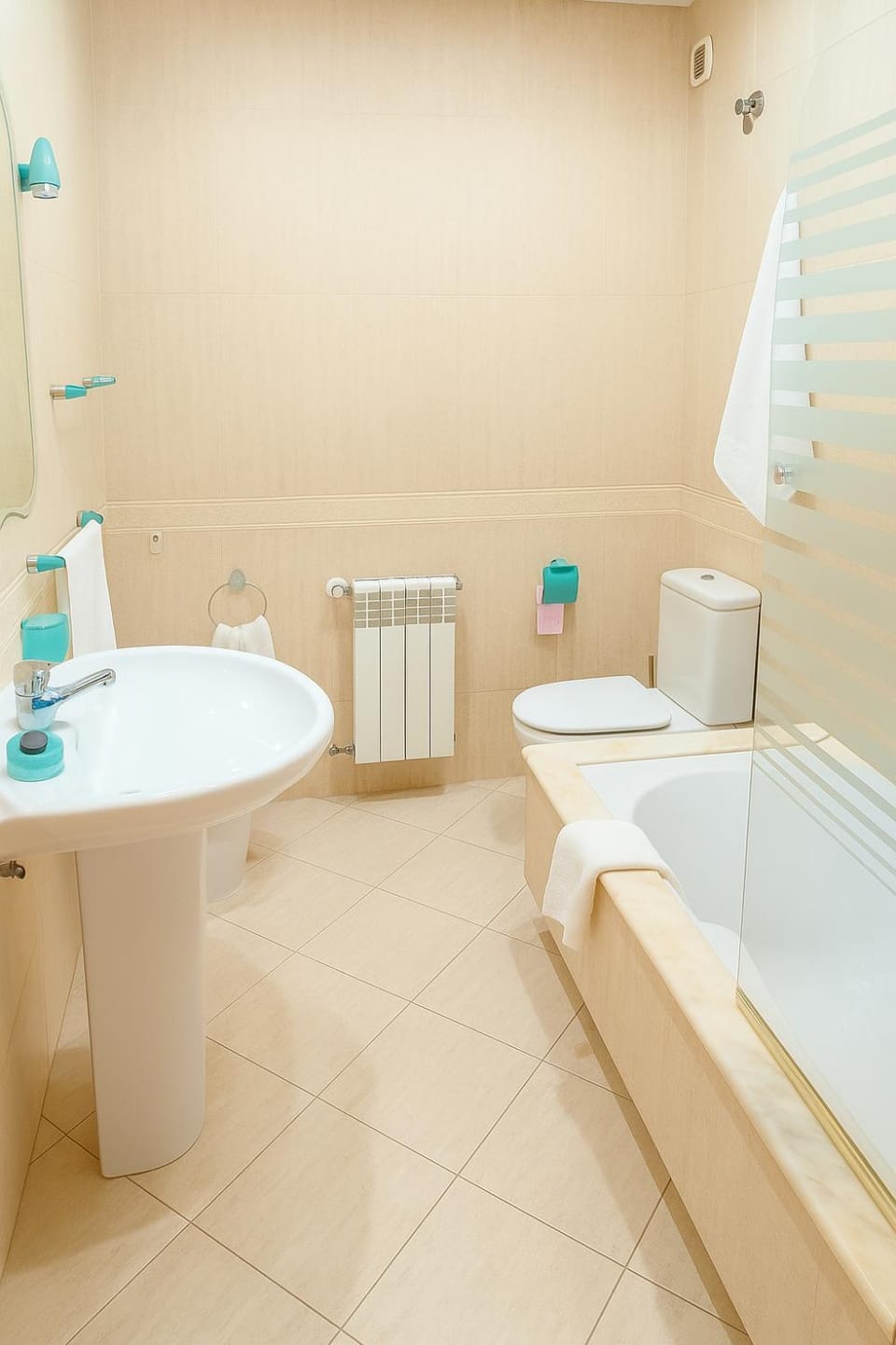 Toilet, Bathroom, Bath