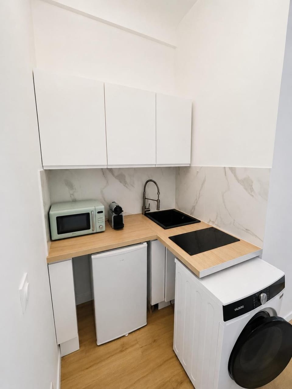 Appartement T2 calme avec parking gratuit Apartment in Nice