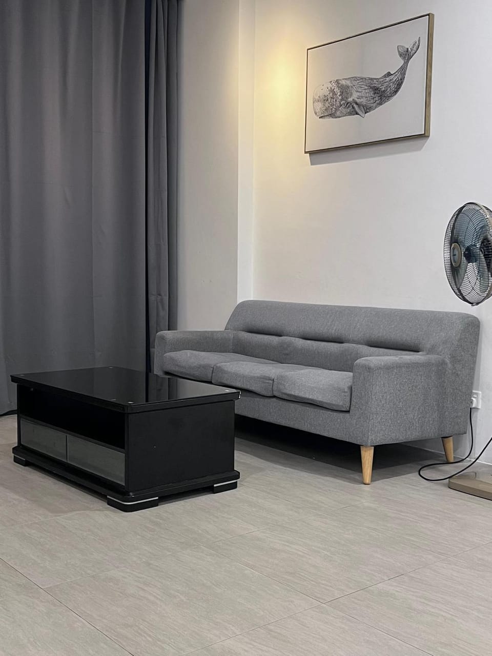 Living room, Seating area, fireplace, air conditioner