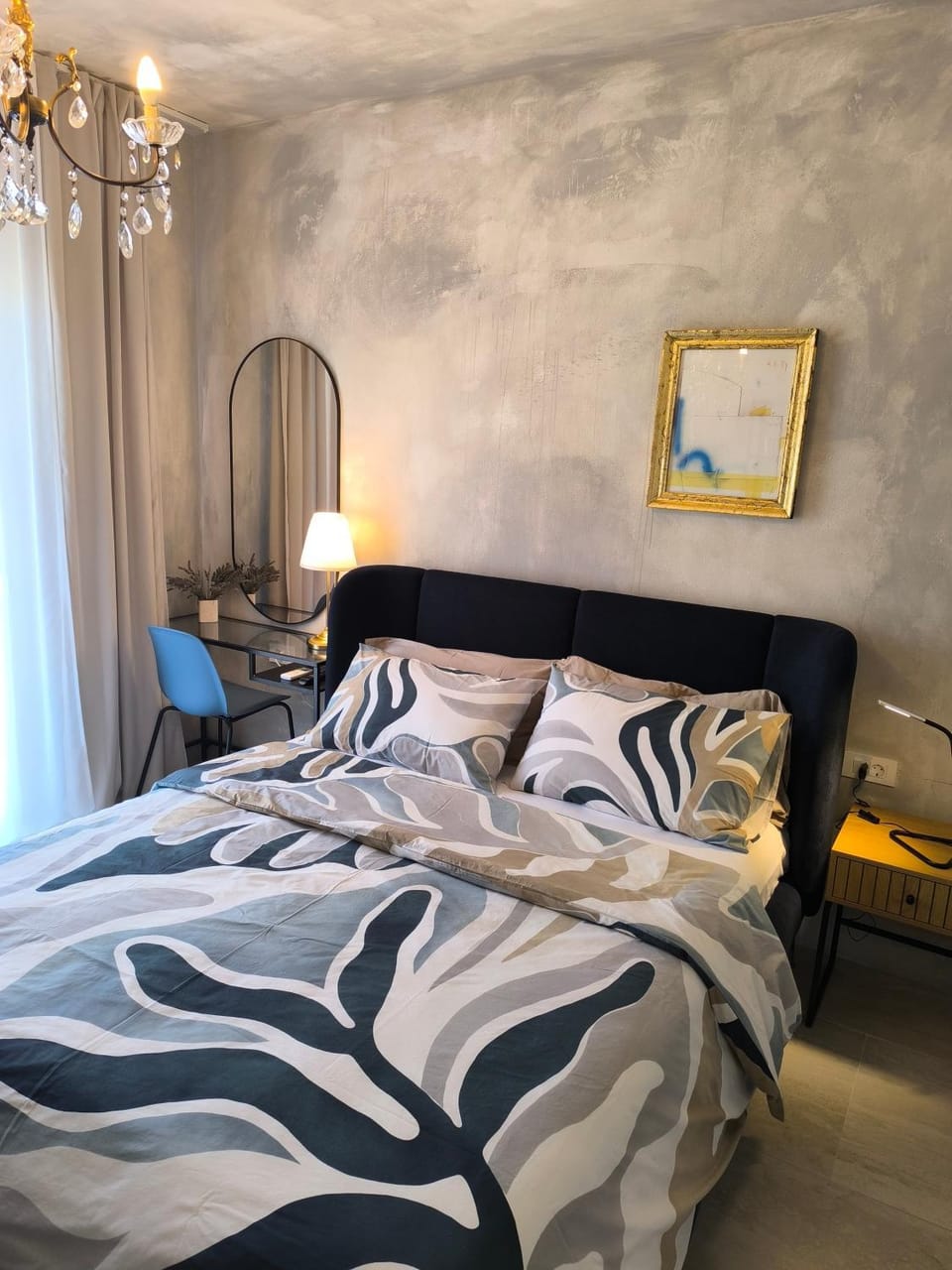 Bed, Bedroom