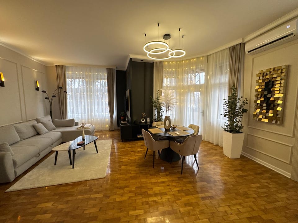 Palace Vajdinger Apartment in Vojvodina