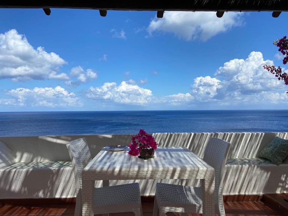 Eolian House Cielo - Unforgettable sunsets House in Lipari