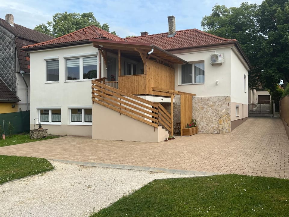 Property building, Garden
