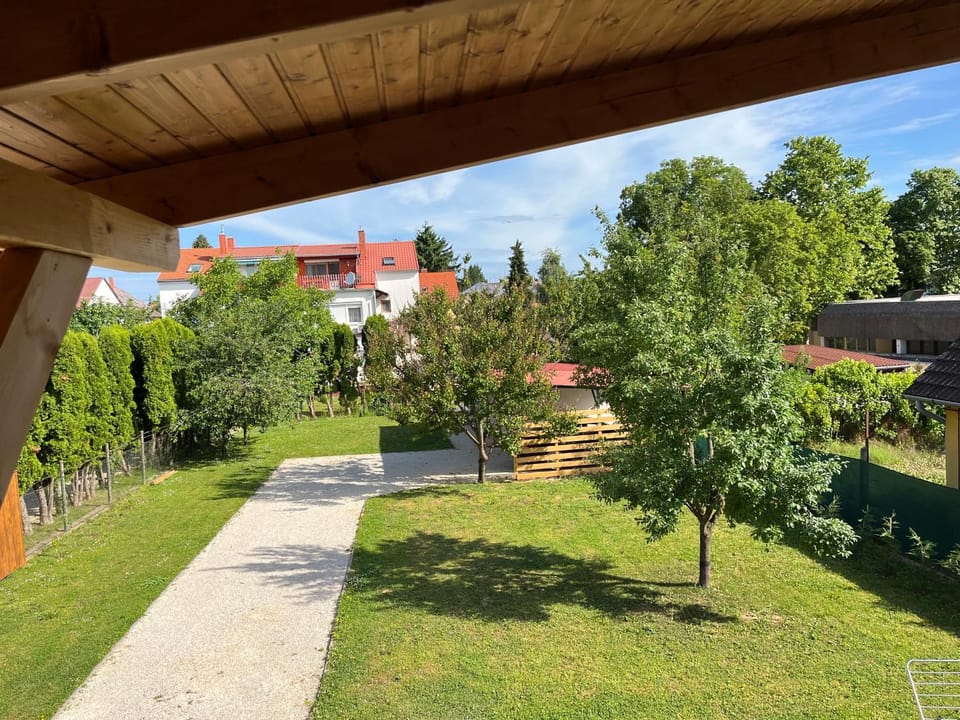 Garden, Balcony/Terrace, Garden view
