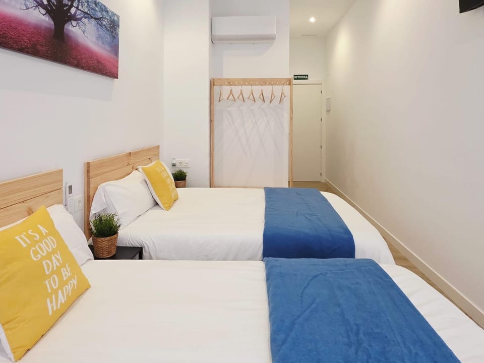 Bilbao ROOMS & KITCHEN Altube Bed and Breakfast in Bilbao