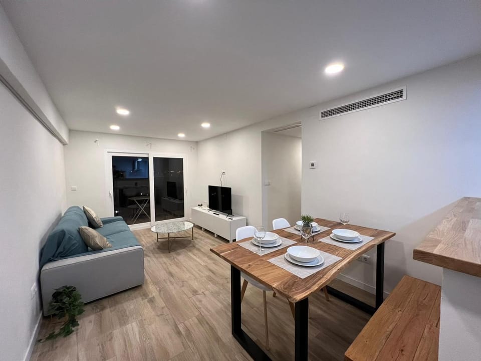 TV and multimedia, Living room, Dining area
