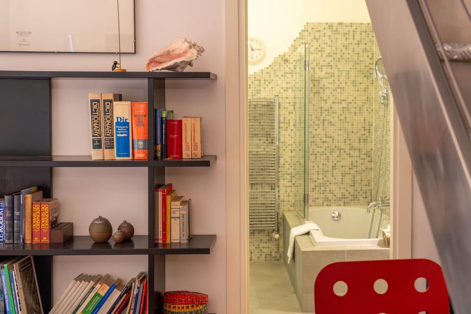 Shower, Toilet, Bathroom, Bath, bidet, hair dryier, towels