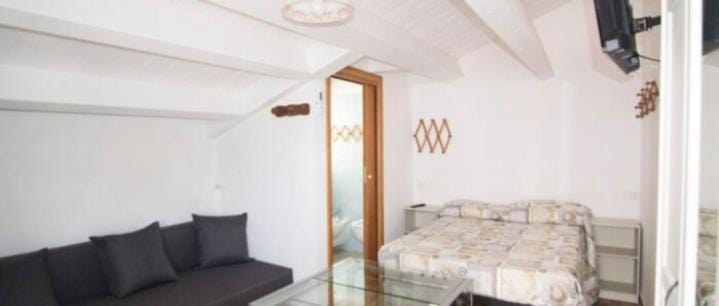 Monolocale con balcone vista panoramico sul mare Apartment in Roseto degli Abruzzi