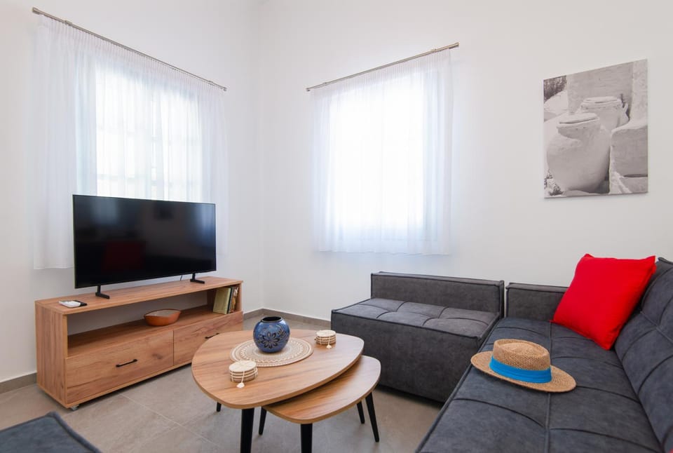TV and multimedia, Seating area