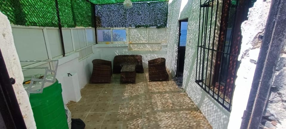 Patio, Seating area