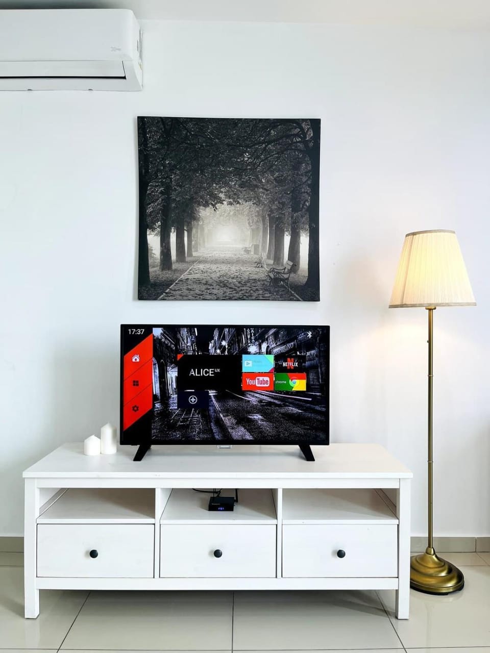 Oasis Homes at i-City - WiFi TV Box and 1 Carpark House in Selangor, Malaysia