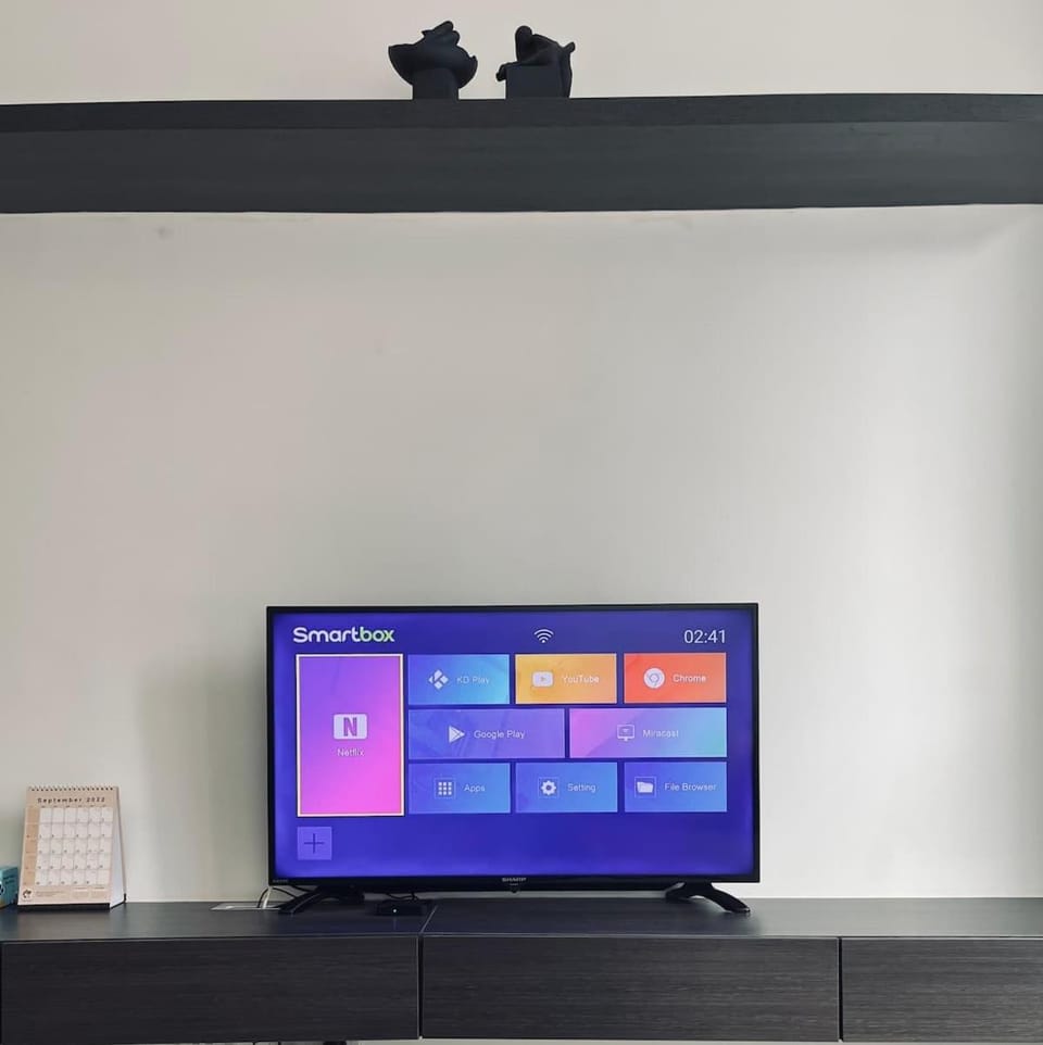 Onyx Homes at i-City - WiFi TV Box and 1 Car Park House in Selangor, Malaysia