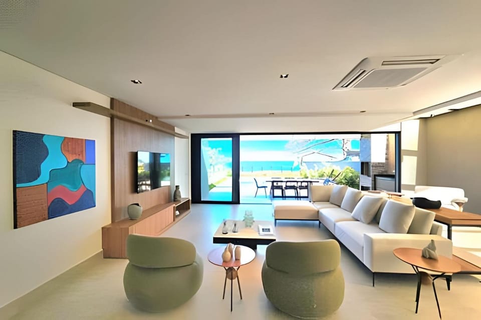 Living room, Sea view
