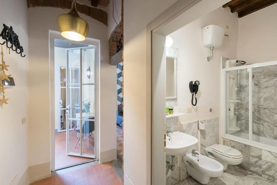 Bathroom, Bath