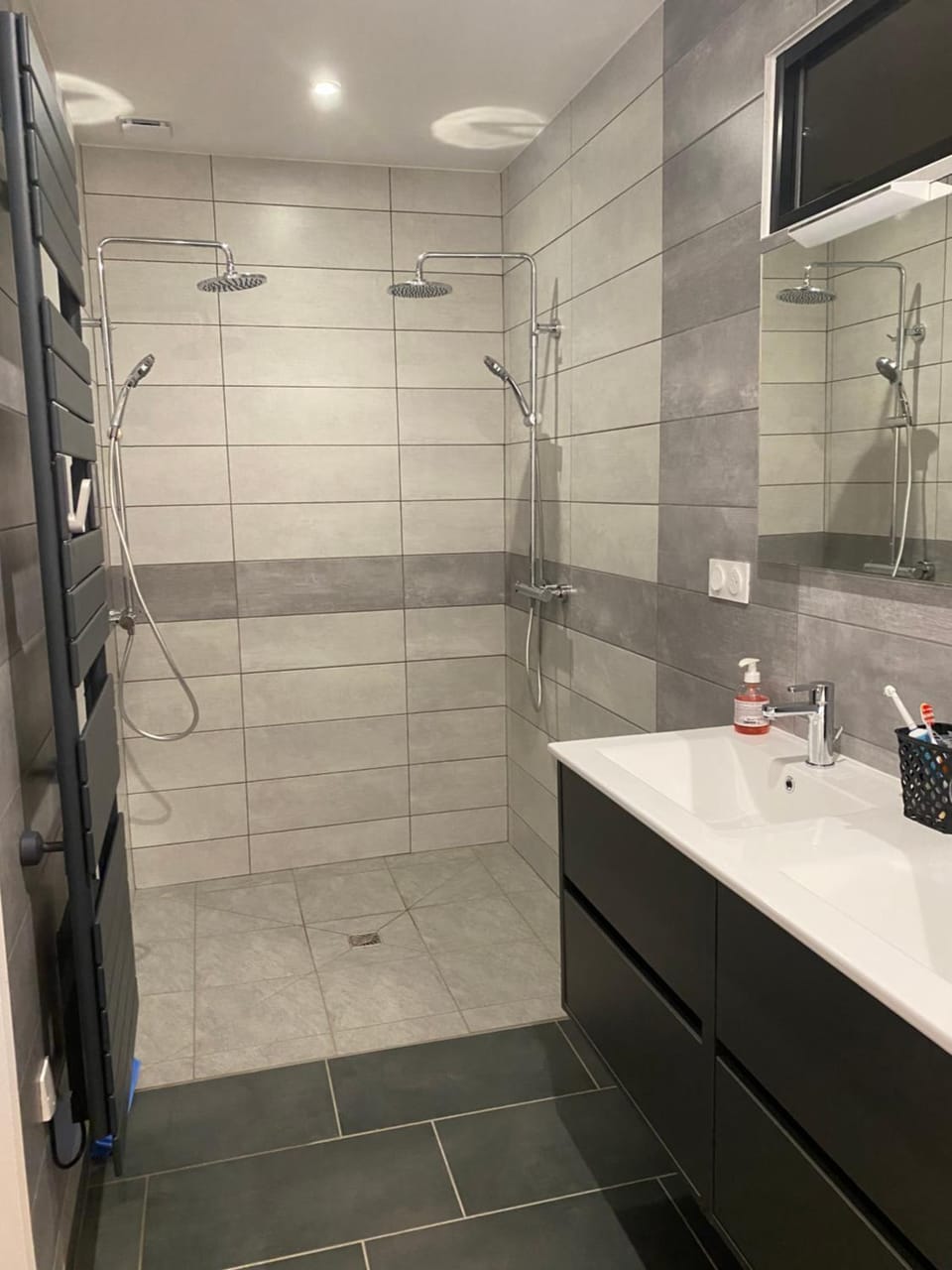 chambre privée avec SDB Apartment in Nouvelle-Aquitaine