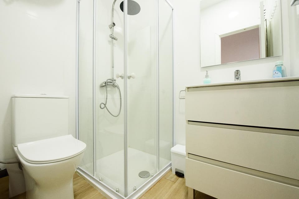 Shower, Bathroom