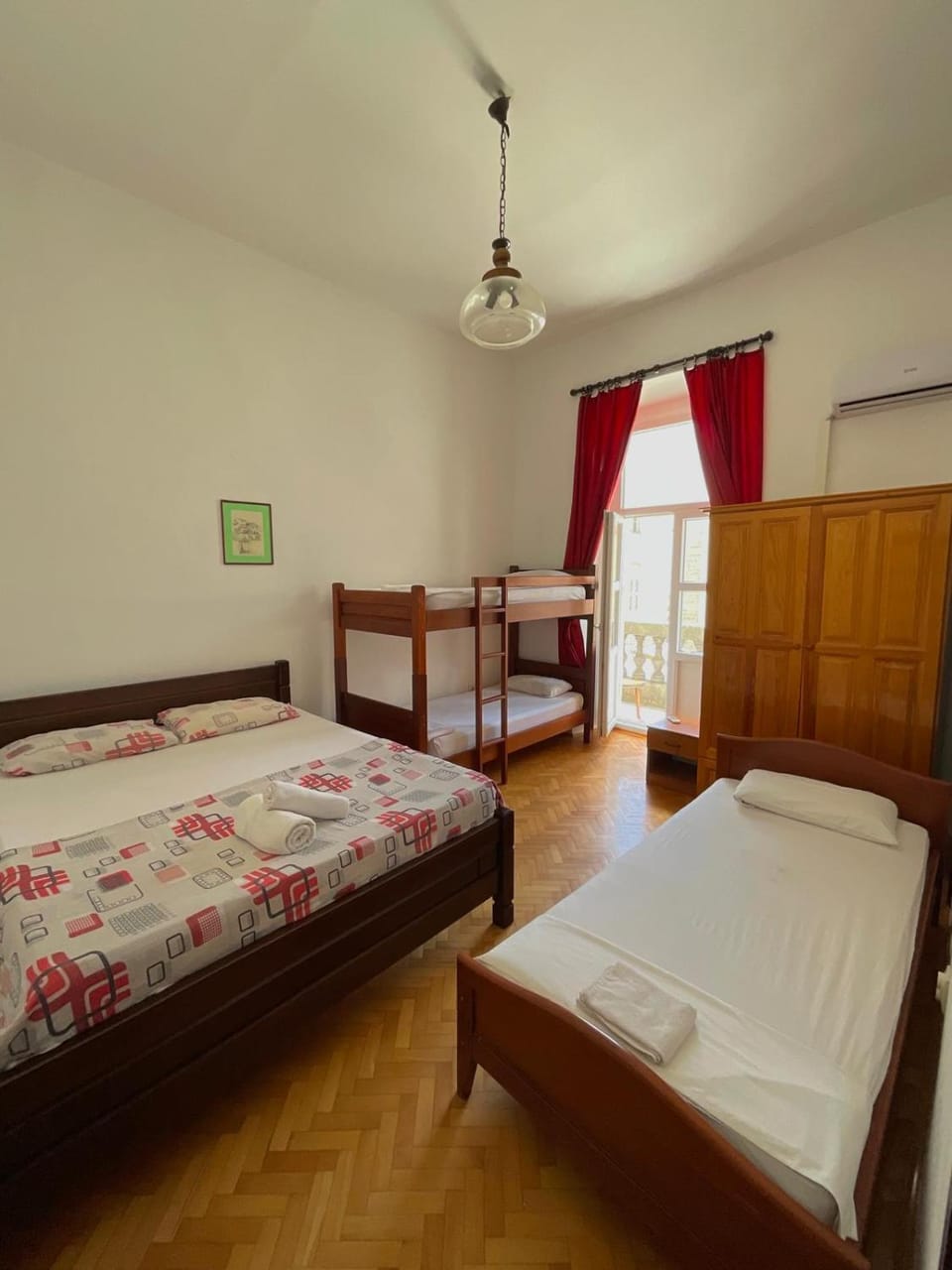 Private room Shared bathroom and kitchen Bed and Breakfast in Kotor