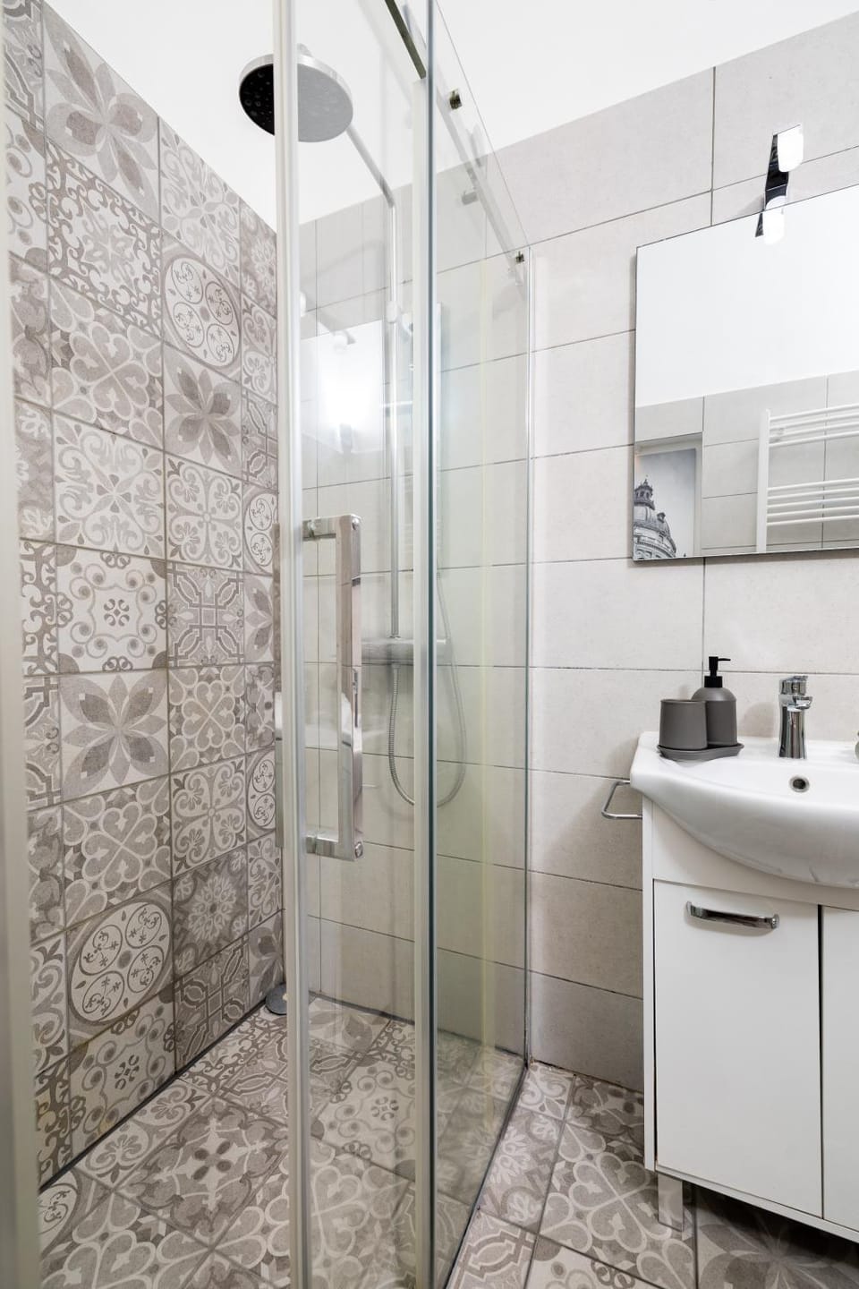Shower, Bathroom