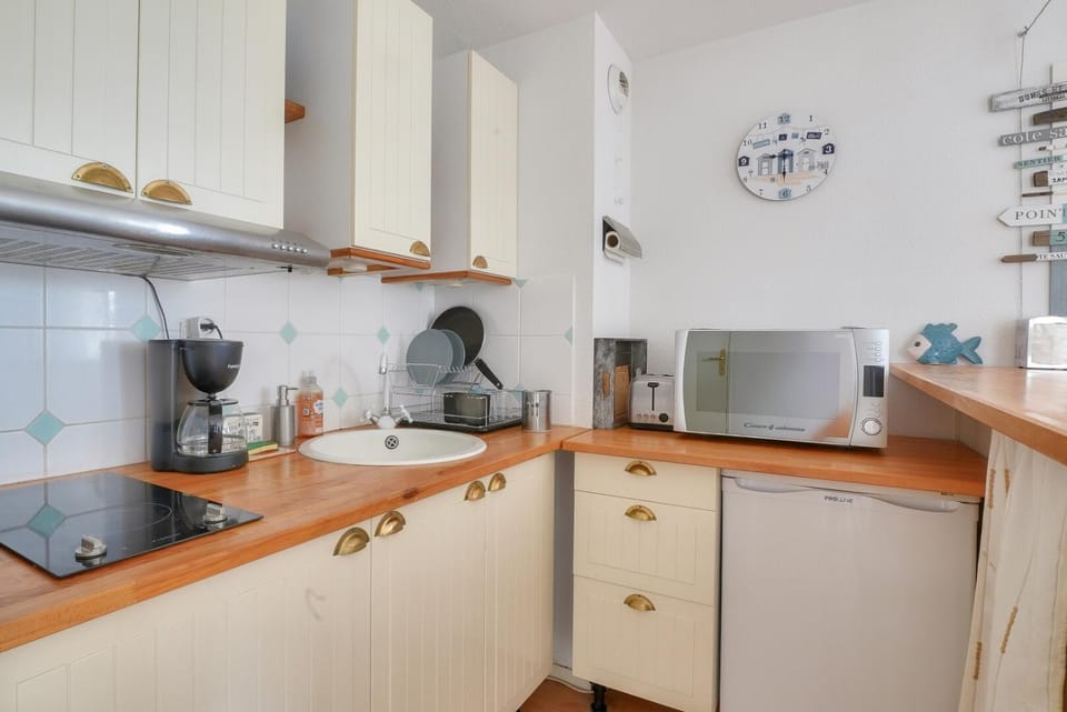furniture, oven, kitchen
