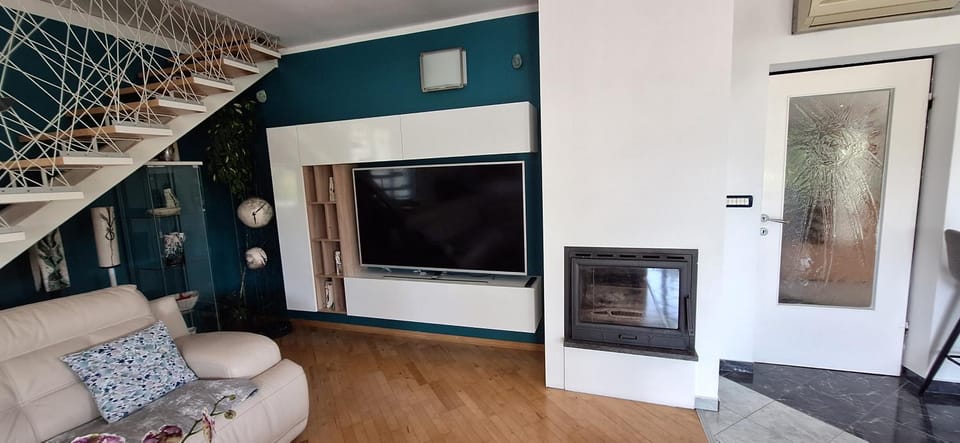 Living room, Family
