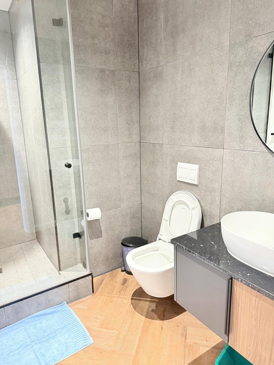 Luxe Studio - On Park near Canal walk Century City Apartment in Cape Town