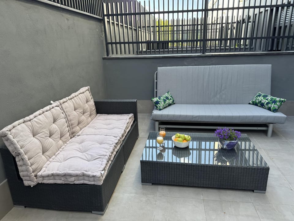 Patio, Balcony/Terrace