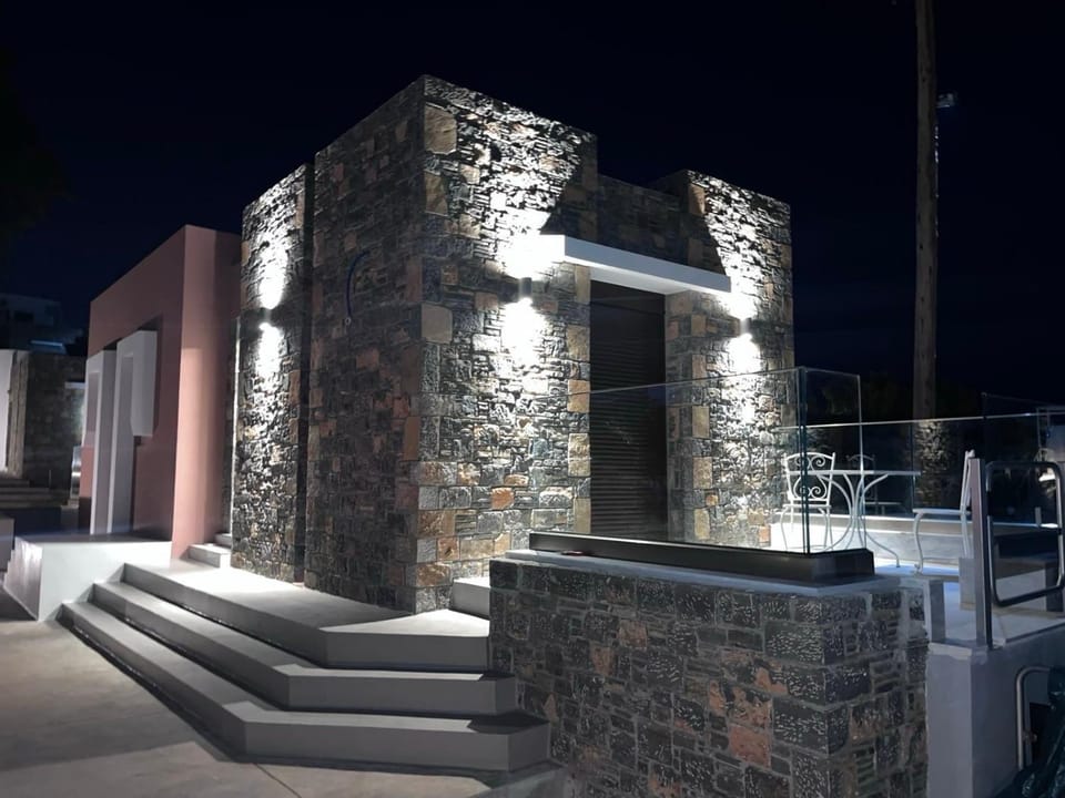 Night, Balcony/Terrace