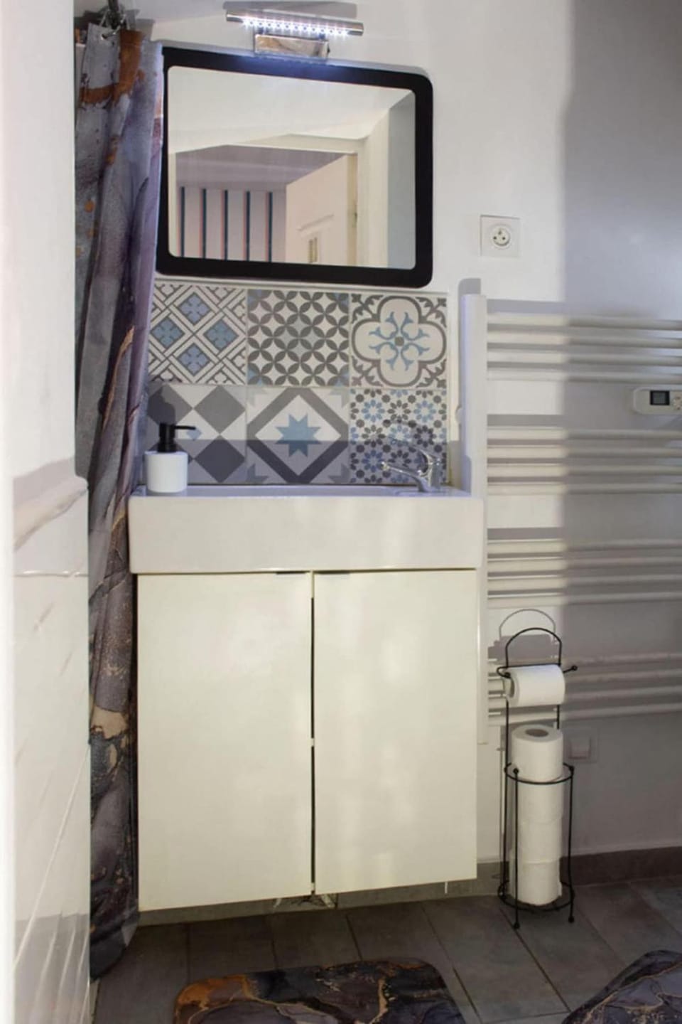 Nice studio with a terrace Apartment in Toulon