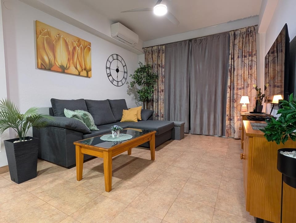 Apartamento ROSETTE Solo Familias, Playa de Gandia Apartment in Safor