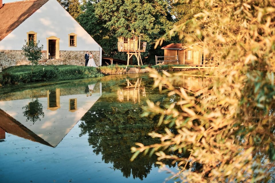 Property building, Off site, wedding