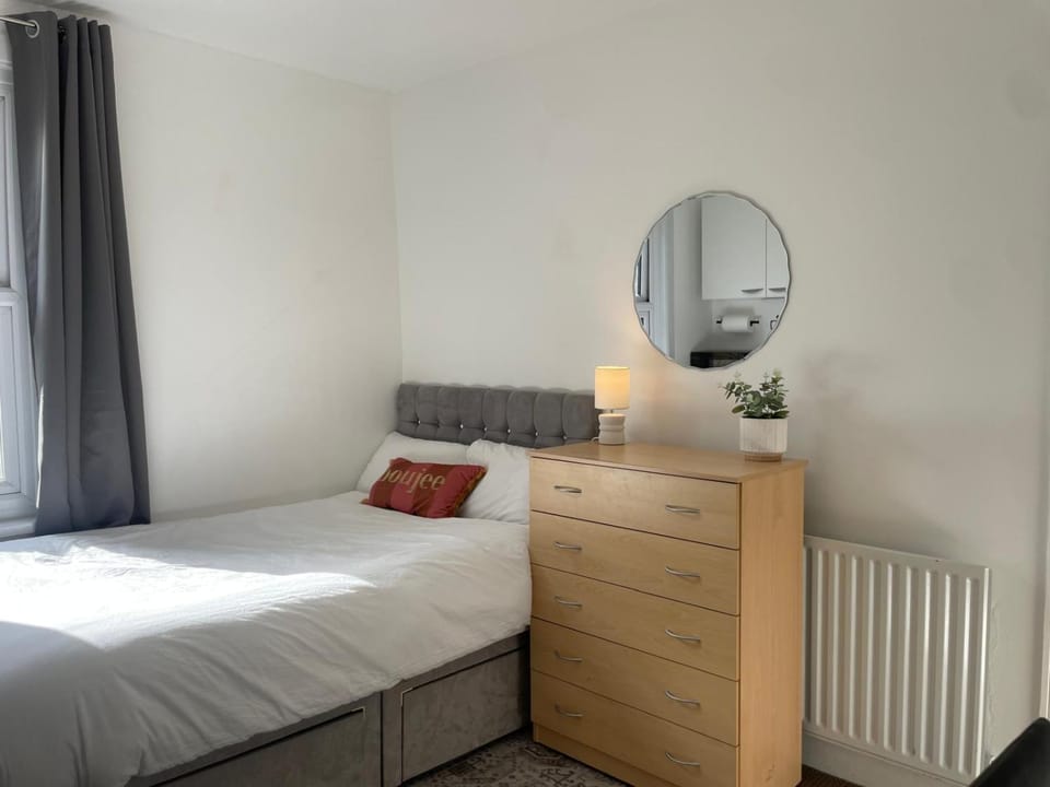 Oxford Exclusive Room Orchard Vacation rental in Oxford