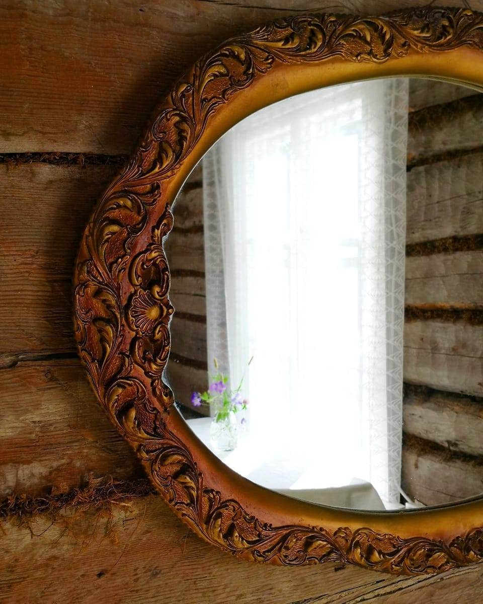 Decorative detail