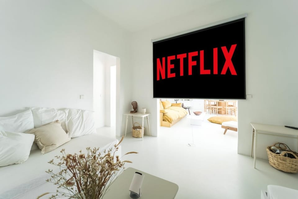 Spacious Home Garden & Cinema Costa da Caparica | By Airnest Villa in Setubal District