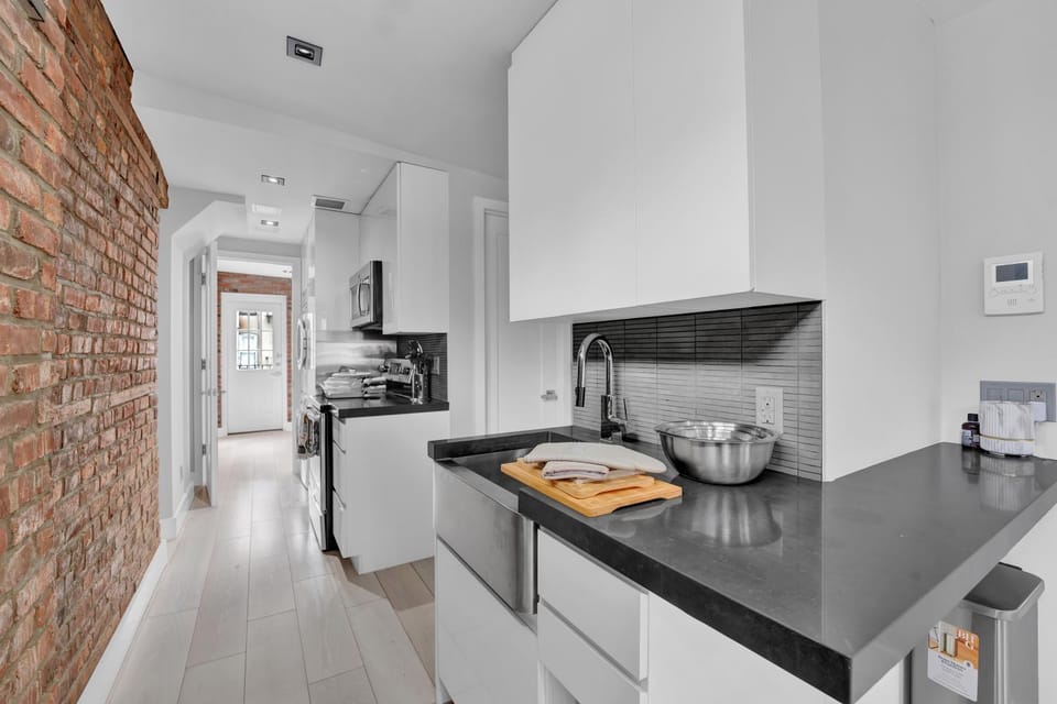 Coffee/tea facilities, Kitchen or kitchenette, pet friendly, stove, toaster