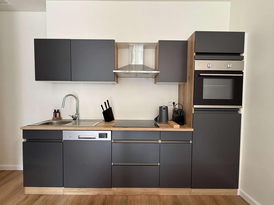 Modern 1BR Apt Near Station & Center in Sittard Apartment in Limburg (province)